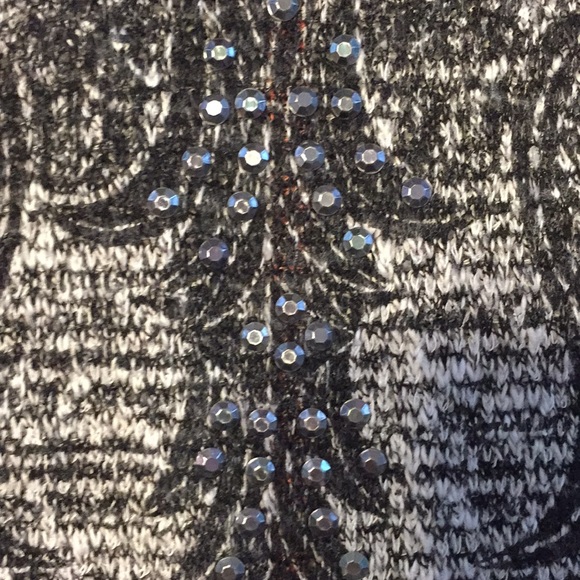 Long sleeve top - Picture 2 of 3